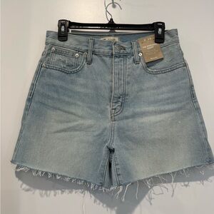 NWT Madewell Mom Jean Short